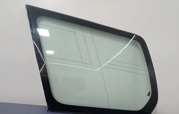 Subaru Forester SG Rear side window