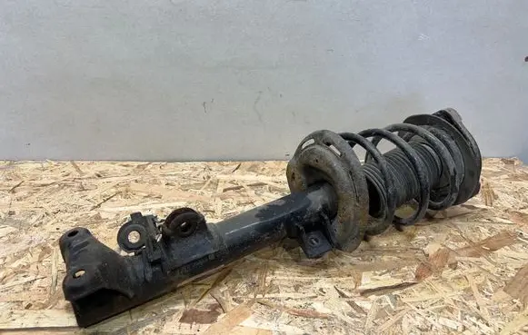 Mercedes-Benz C W204 Front shock absorber with coil spring A2043205538