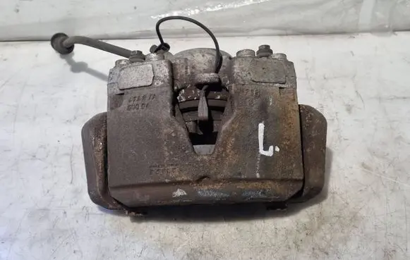 Audi A4 S4 B7 8E 8H Front brake caliper 8K0105P
