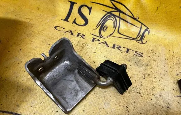 Land Rover Evoque II Rear axle beam mounts housing K8D25N201BA