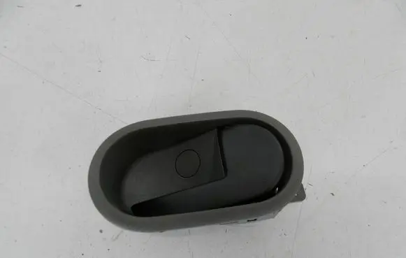 Ford Fusion Front door interior handle 