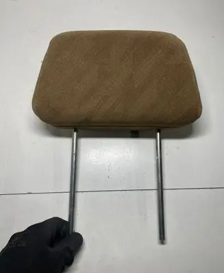 Honda CR-V Rear seat headrest 