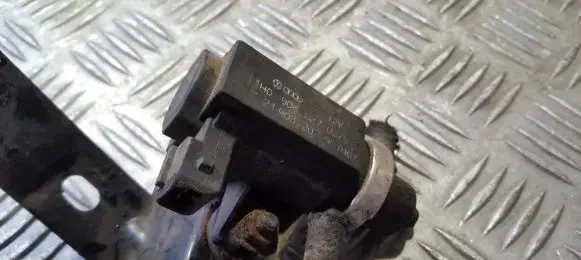 Volkswagen Golf IV Turbo solenoid valve 1h0906627