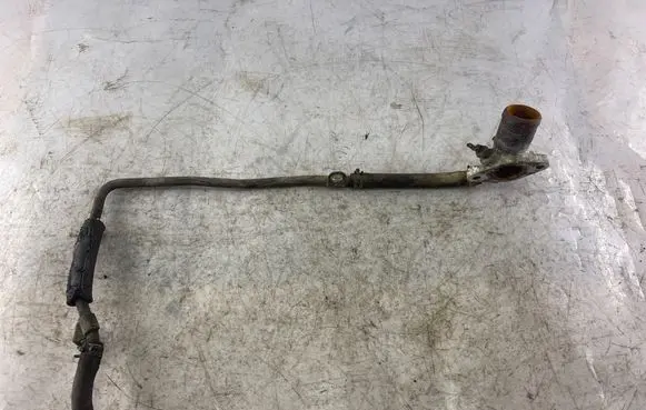 Mitsubishi Pajero Sport I Engine coolant pipe/hose