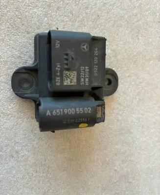 Mercedes-Benz E W212 Glow plug pre-heat relay A6519005533 A6519005502 12339025561