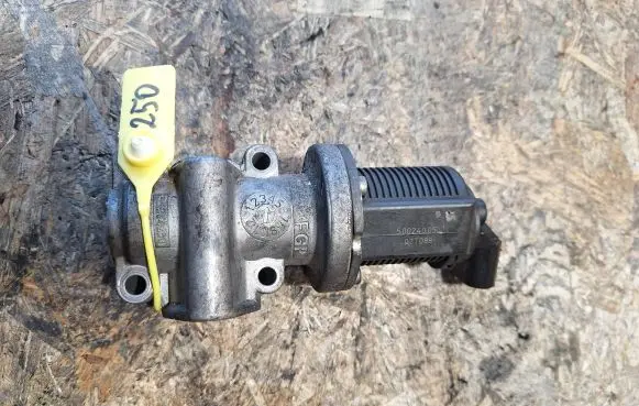 Alfa Romeo 159 EGR valve 55204250