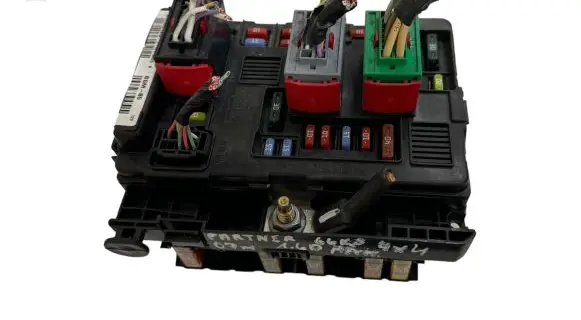 Peugeot Partner BSM Control unit 965061828000 567674513
