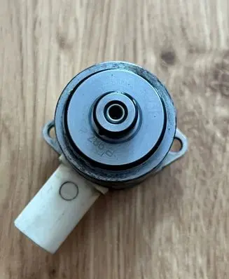 BMW X1 E84 Hydraulic servotronic pressure valve 32106788212 6788212
