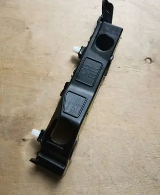 KIA Ceed Front bumper mounting bracket 86514J7000