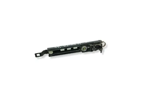 Opel Astra H Seat belt height adjuster 13166032 330803354 504217100A
