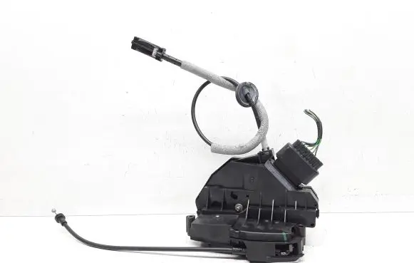 Volvo V60 Front door lock 31301740