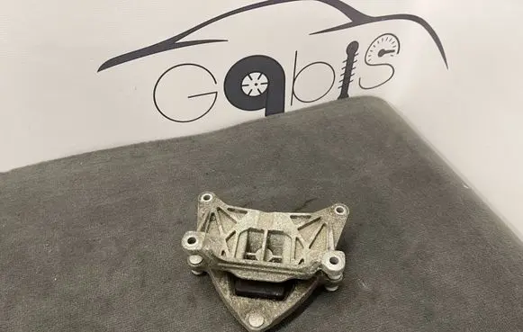 Mercedes-Benz GLC X253 C253 Gearbox mounting bracket A2052402500 15474984