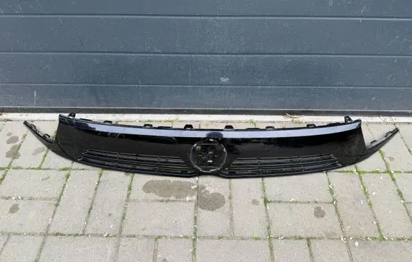 Opel Corsa F Front grill 9850366080