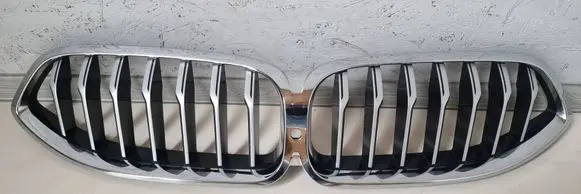 BMW 8 G14 Front grill 7449421 7449424