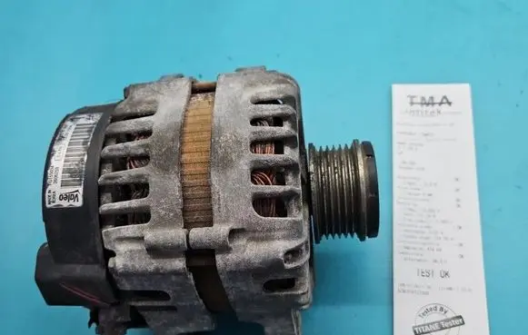 Hyundai ix35 Generator/alternator 373002F100 IMPRK1585655