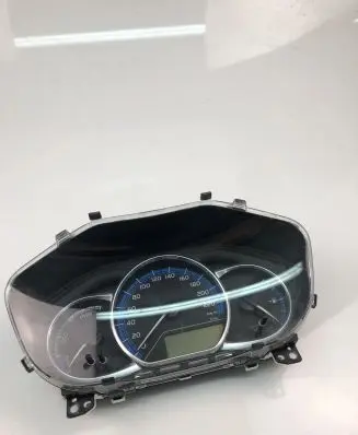Toyota Yaris Speedometer (instrument cluster) 838000U390