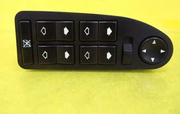 BMW 5 E39 Electric window control switch 8368966