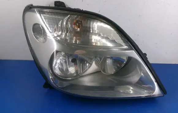 Renault Scenic I Headlight/headlamp 7700432097