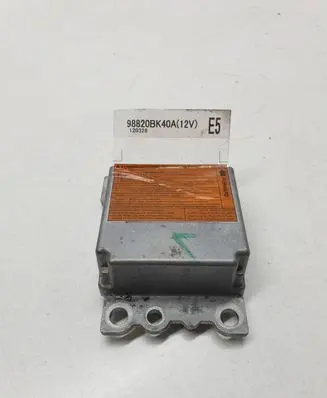 Nissan Qashqai Airbag control unit/module 98820BK40A