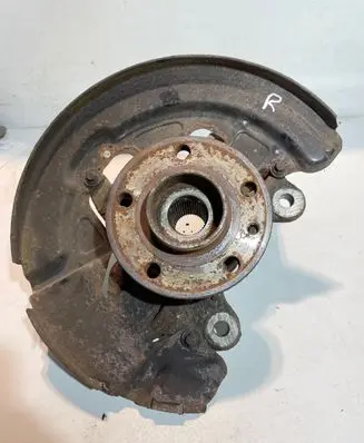 Volvo S60 Front wheel hub