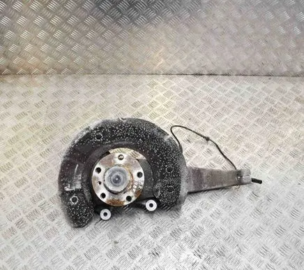 BMW 5 F10 F11 Front wheel hub 6853859