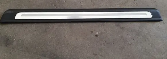 Audi TT TTS RS Mk3 8S Side skirt front trim 8S0853491C