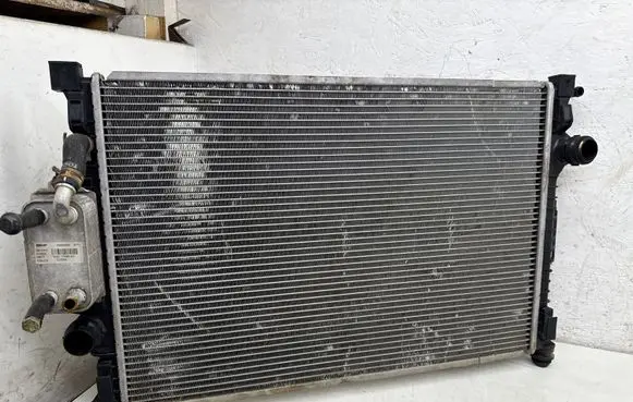 Volvo XC70 Coolant radiator