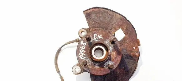 Mazda 2 Front wheel hub