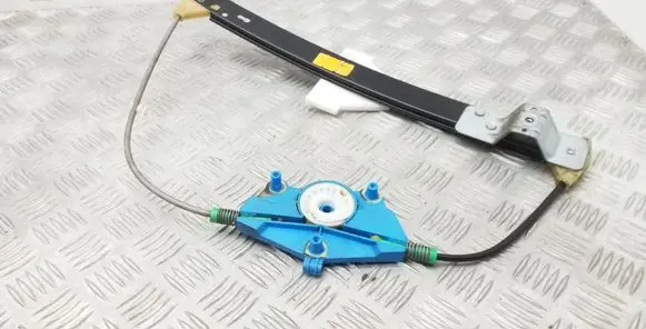 Seat Exeo (3R) Rear window lifting mechanism without motor 8E0839462C