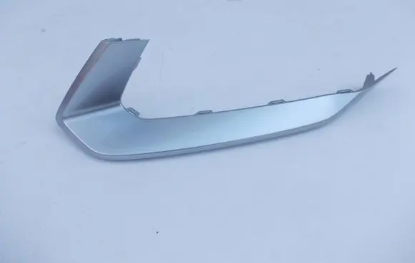 KIA Sportage Front bumper splitter molding 86595R2000
