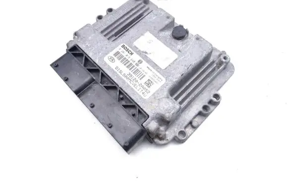 KIA Sportage Engine control unit/module 391202A052 0281019640