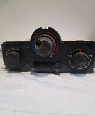 Renault Scenic II - Grand scenic II Climate control unit 69587001