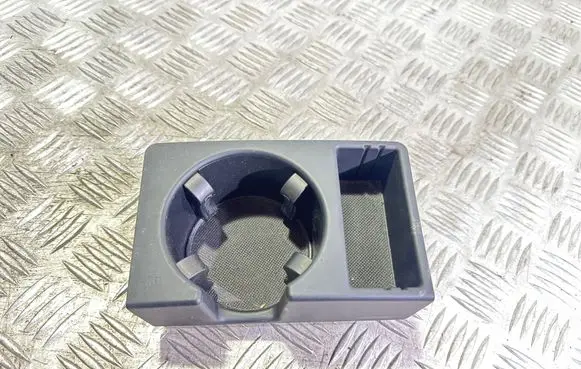 Cup holder