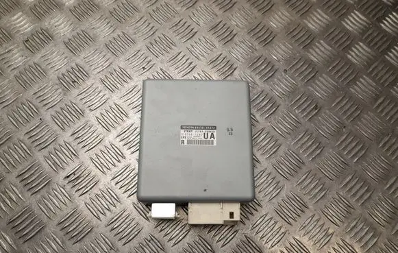 Toyota Prius+ (ZVW40) Other control units/modules 8965047372