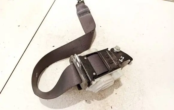 Honda Civic Rear seatbelt