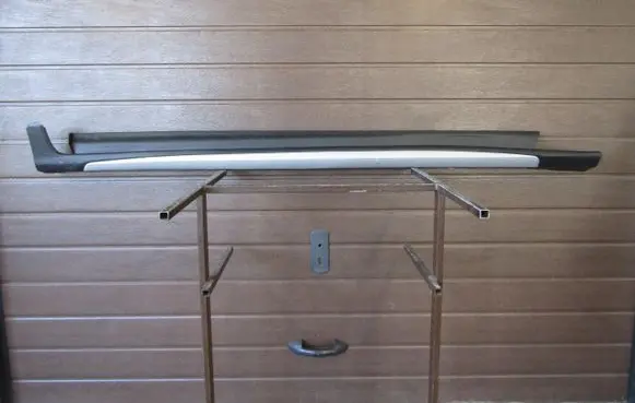 Ford Focus Front sill (body part) 