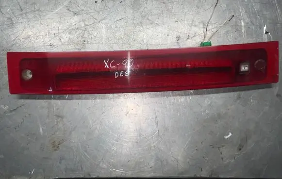 Volvo XC90 Third/center stoplight SAEU301D0T 7596 02S3