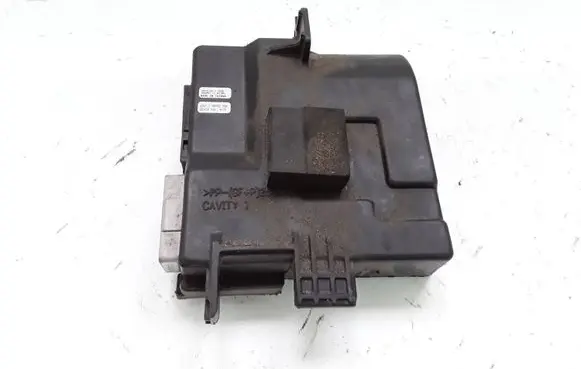 KIA Carnival Sliding door control unit/module 1691513217626 16915132 06020711