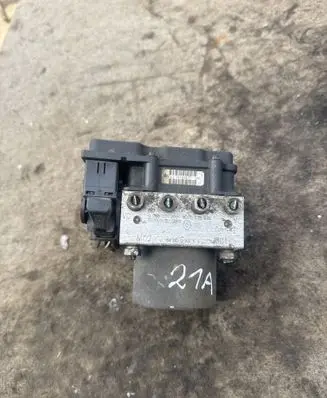 Renault Megane II ABS Pump 0265231300 8200038695 0265800300