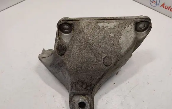 BMW 2 F22 F23 Engine mounting bracket 22116788610
