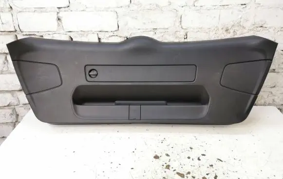 Audi A3 S3 8V Tailgate/boot cover trim set 8V4867979G