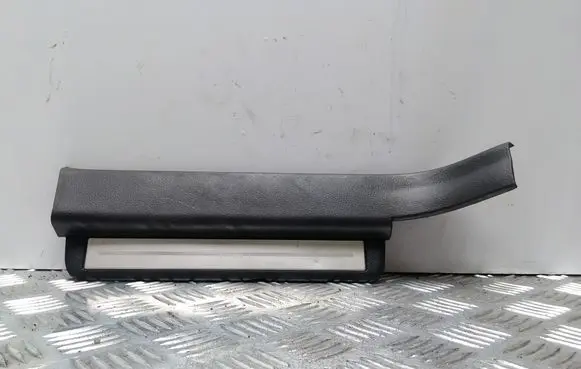 Nissan Murano Z50 Rear sill trim cover 76954CA002