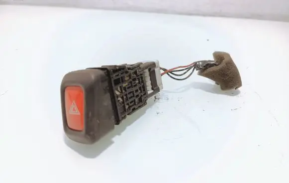 Nissan Almera N16 Hazard light switch 06016