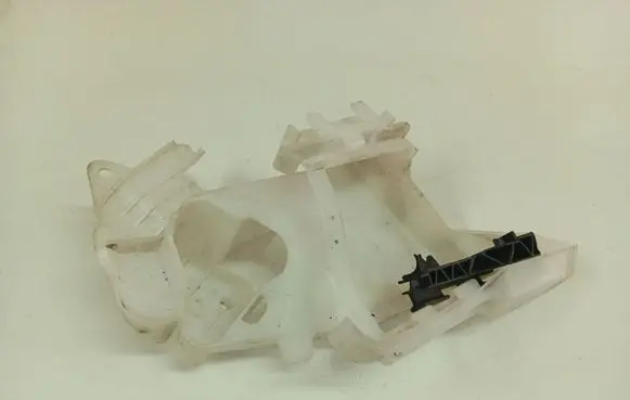 Volkswagen PASSAT B7 Other exterior part 3C0837868C