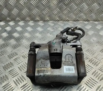 Peugeot 2008 II Front brake caliper 9843800180