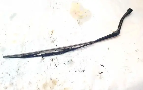 Volvo C70 Front wiper blade arm