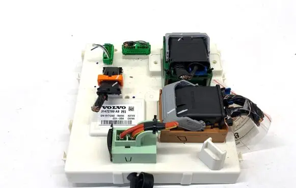 Volvo S90, V90 Central body control module 31472789AB