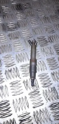 Seat Toledo II (1M) Fuel injector 038130201G 0432193733