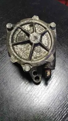 BMW 3 E46 Vacuum pump 96110885