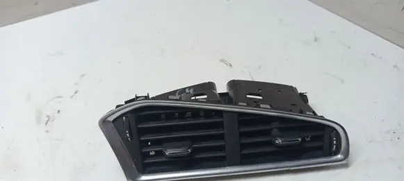 Citroen C4 II Dash center air vent grill 9676609977